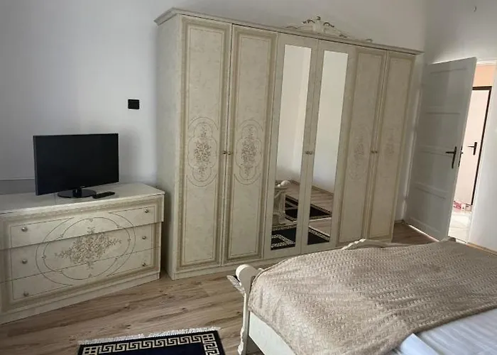 아파트 Aranyapartman *